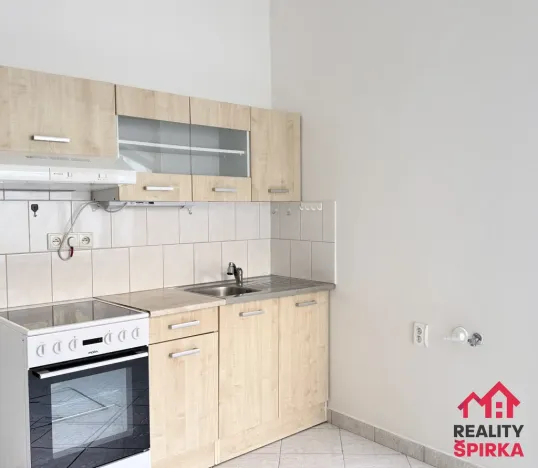 Pronájem bytu 1+kk, Moravská Třebová - Město, Čs. armády, 39 m2