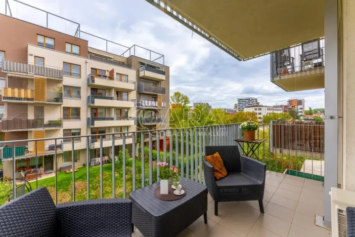 Prodej bytu 3+kk, Praha - Hloubětín, Modrého, 79 m2