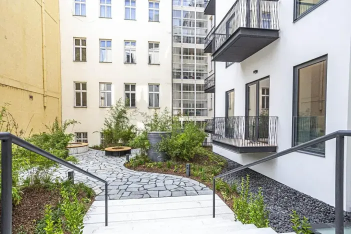 Pronájem bytu 2+kk, Praha - Nové Město, Dlážděná, 72 m2