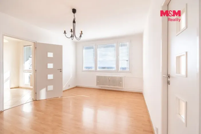 Pronájem bytu 3+1, Praha - Prosek, Jablonecká, 69 m2