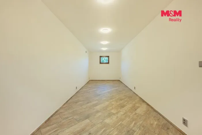 Prodej rodinného domu, Hradečno, 198 m2