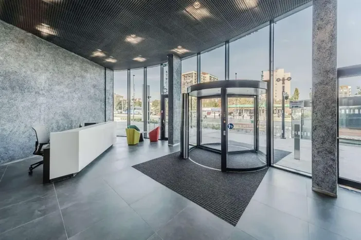 Pronájem kanceláře, Praha - Vokovice, Evropská, 284 m2