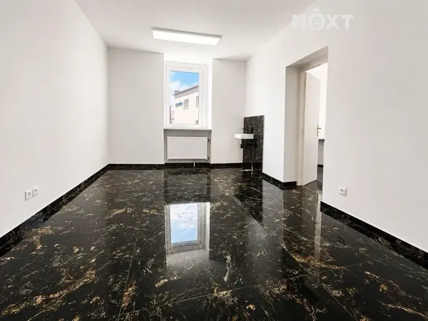 Prodej komerční nemovitosti, Ostrava, 28. října, 83 m2