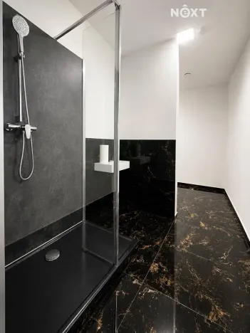 Prodej komerční nemovitosti, Ostrava, 28. října, 83 m2