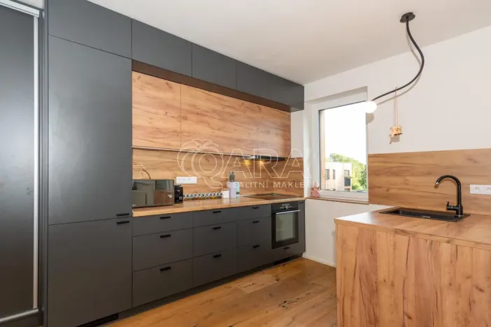 Pronájem bytu 2+kk, Svoboda nad Úpou, Maršovská, 61 m2