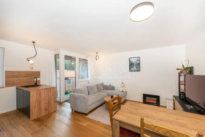 Pronájem bytu 2+kk, Svoboda nad Úpou, Maršovská, 61 m2