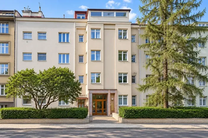 Prodej bytu 1+kk, Praha - Dejvice, Zikova, 64 m2