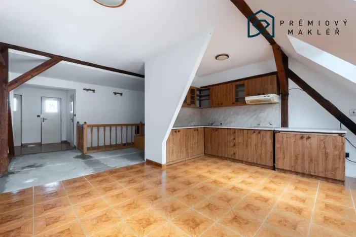 Prodej rodinného domu, Liběšice - Dobříčany, 200 m2