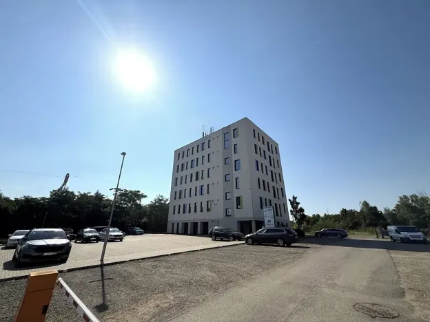 Pronájem kanceláře, Brno, Pražákova, 18 m2