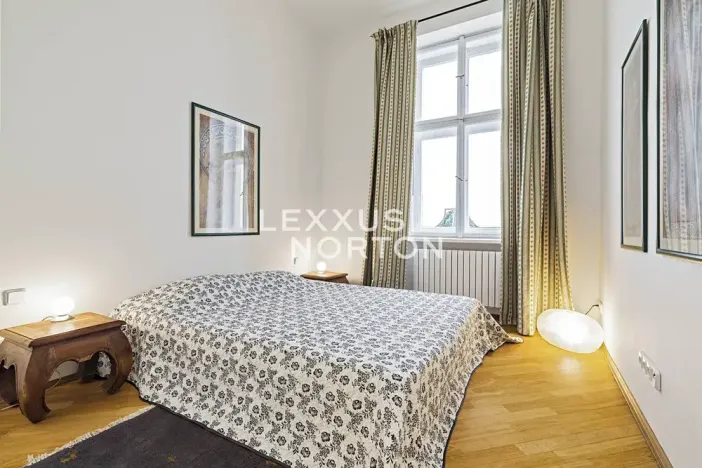 Pronájem bytu 3+1, Praha - Nové Město, Odborů, 80 m2