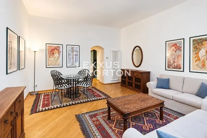 Pronájem bytu 3+1, Praha - Nové Město, Odborů, 80 m2