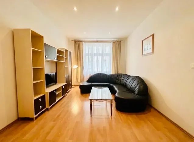 Pronájem bytu 3+1, Praha - Žižkov, Seifertova, 80 m2