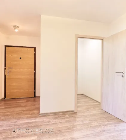 Pronájem bytu 3+1, Praha - Řepy, Mrkvičkova, 71 m2