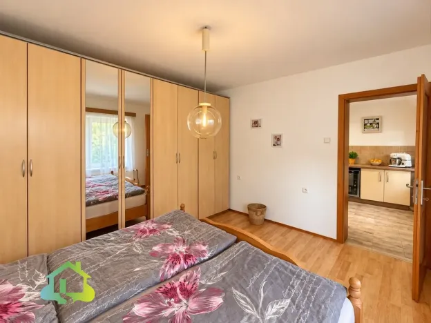 Prodej vícegeneračního domu, Člunek - Lomy, 260 m2