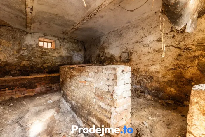 Prodej rodinného domu, Znojmo - Konice, 386 m2