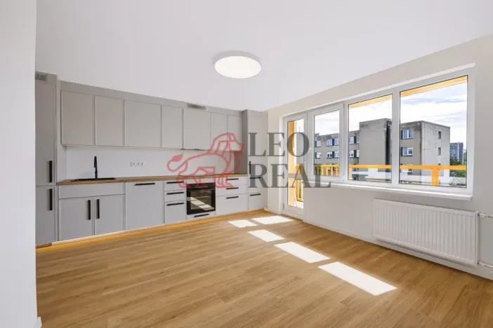 Pronájem bytu 4+kk, Praha - Záběhlice, Svojšovická, 81 m2