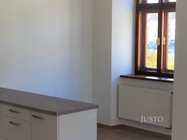 Pronájem bytu 2+kk, Písek, Velké náměstí, 92 m2