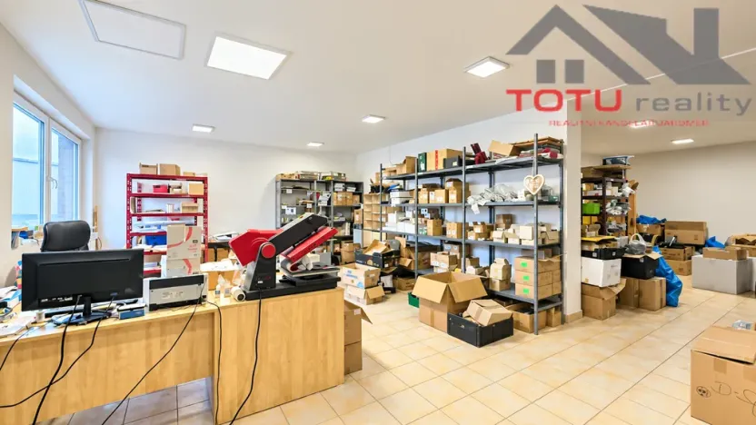 Prodej obchodního prostoru, Kostelec nad Orlicí, Mánesova, 1058 m2