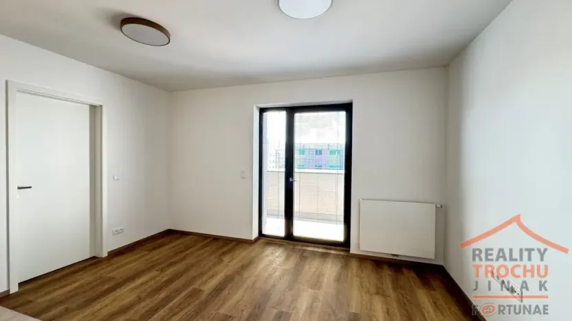Pronájem bytu 2+kk, Hradec Králové, Pod Zámečkem, 44 m2