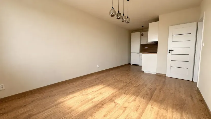 Prodej bytu 2+kk, Kladno - Kročehlavy, Na růžovém poli, 40 m2