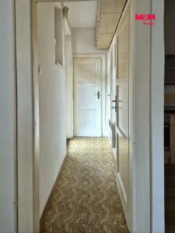 Pronájem bytu 1+kk, Praha - Holešovice, Stupkova, 31 m2
