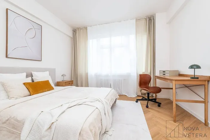 Prodej bytu 3+kk, Praha - Holešovice, Komunardů, 90 m2