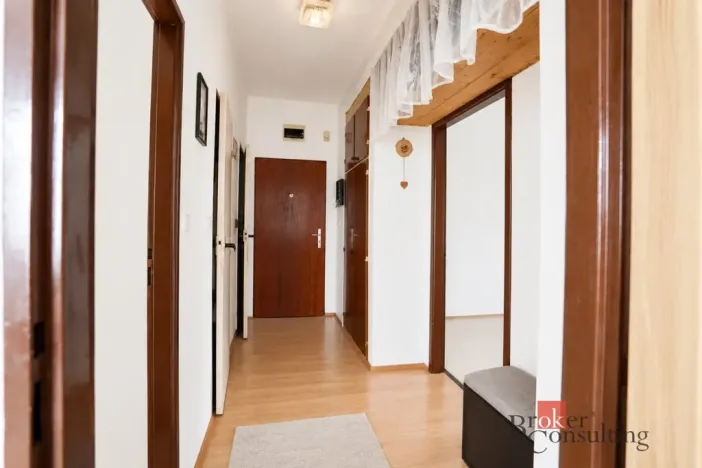 Pronájem bytu 3+1, Nové Mitrovice, 67 m2