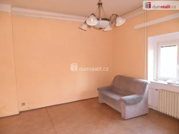 Pronájem bytu 1+kk, Praha - Břevnov, Hošťálkova, 27 m2