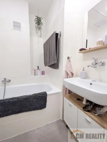 Prodej bytu 2+1, Olomouc - Klášterní Hradisko, Na hrázi, 43 m2
