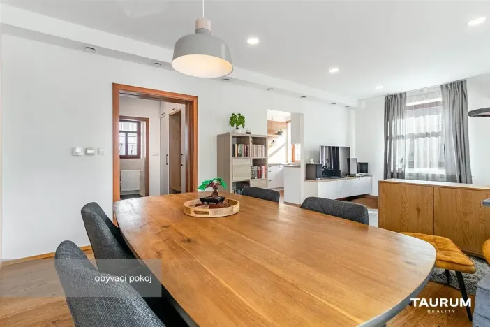 Prodej bytu 3+1, Rokycany - Nové Město, Dvořákova, 93 m2