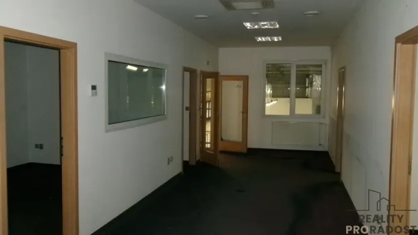 Pronájem skladu, Brno - Horní Heršpice, 900 m2