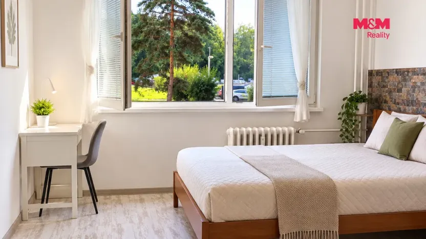 Pronájem bytu 1+kk, Praha - Modřany, Pertoldova, 31 m2