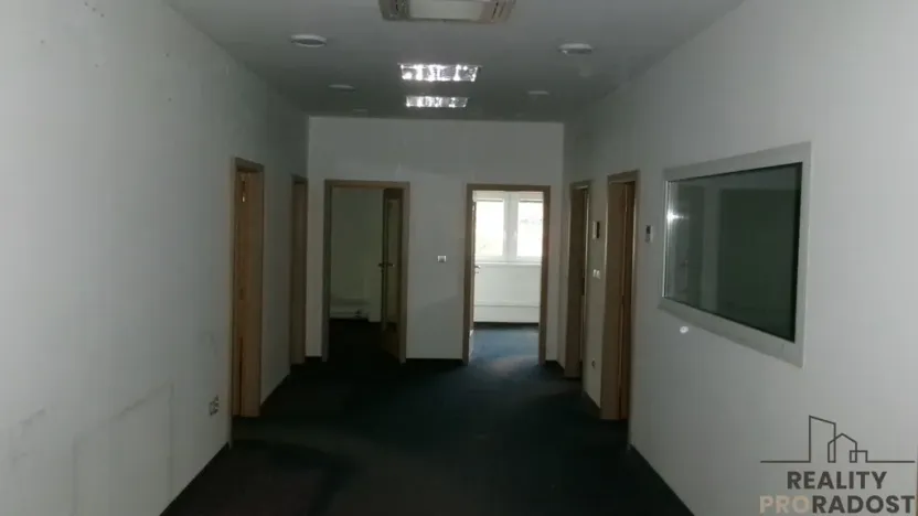Pronájem skladu, Brno - Horní Heršpice, 1000 m2