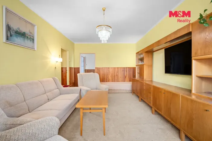 Prodej bytu 4+1, Slaný, Fűgnerova, 86 m2