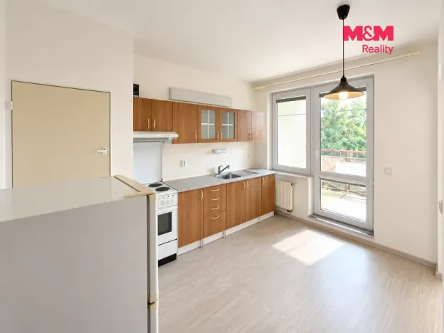 Pronájem bytu 2+1, Praha, U štěpu, 54 m2