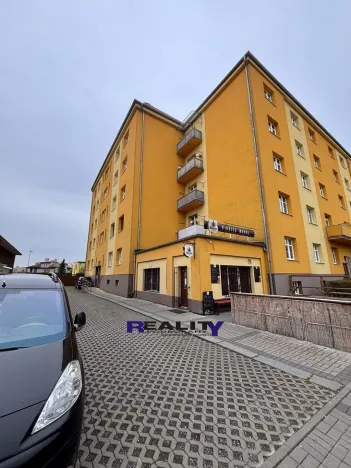 Pronájem bytu 1+1, Žatec, Dukelská, 44 m2
