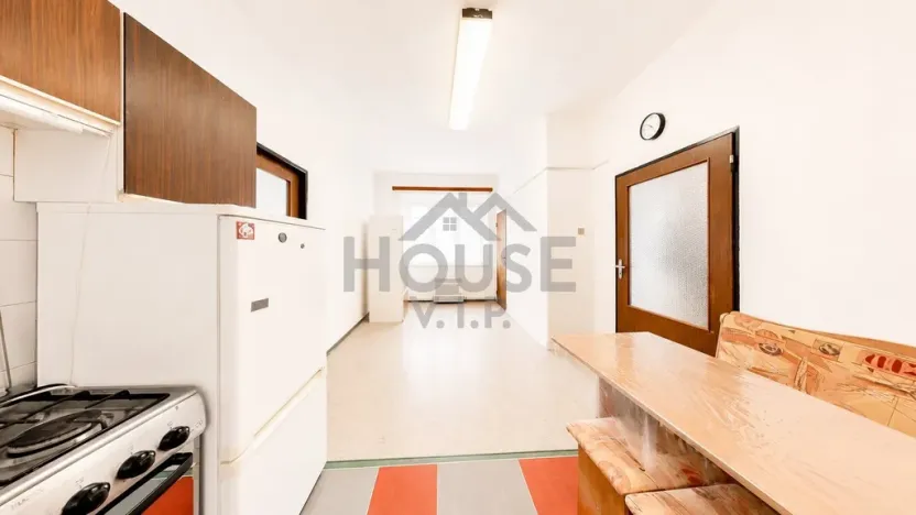 Prodej bytu 2+kk, Praha - Břevnov, Za Strahovem, 51 m2