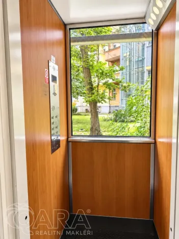 Prodej bytu 2+kk, Praha - Nusle, Lounských, 40 m2