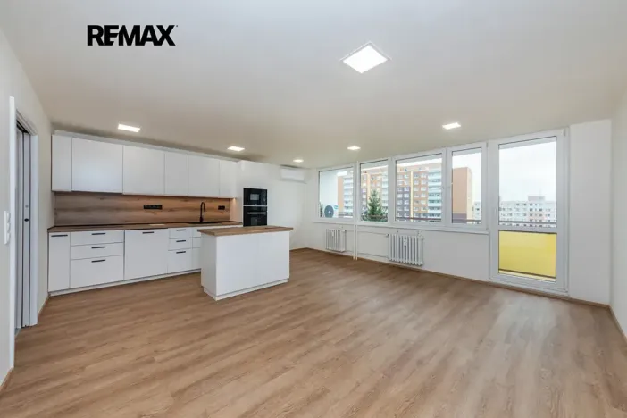 Prodej bytu 3+kk, Praha - Žižkov, Květinková, 70 m2