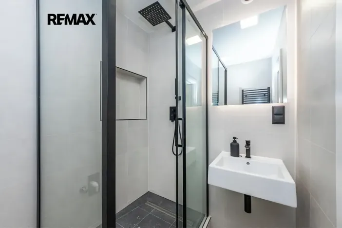 Prodej bytu 3+kk, Praha - Žižkov, Květinková, 70 m2