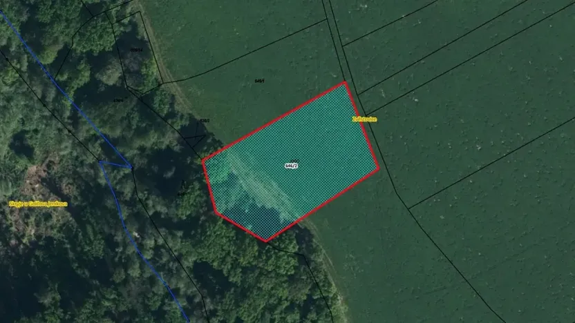 Prodej podílu pole, Zvěstovice, 423 m2