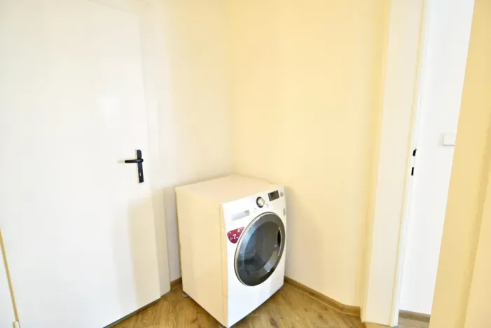 Pronájem bytu 3+1, Praha - Libeň, Krejčího, 82 m2