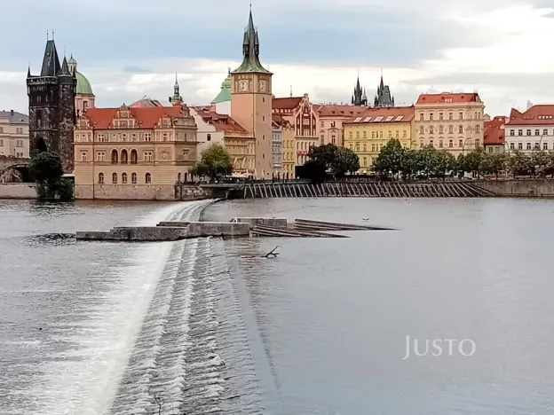 Pronájem bytu 3+1, Praha - Smíchov, Hořejší nábřeží, 134 m2