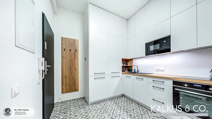 Pronájem bytu 2+kk, Hradec Králové, náměstí Jana Pavla II., 47 m2