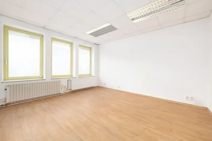 Pronájem kanceláře, Brno, Malínská, 179 m2