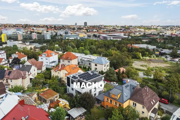 Pronájem bytu 2+1, Praha - Vršovice, Na křivce, 68 m2