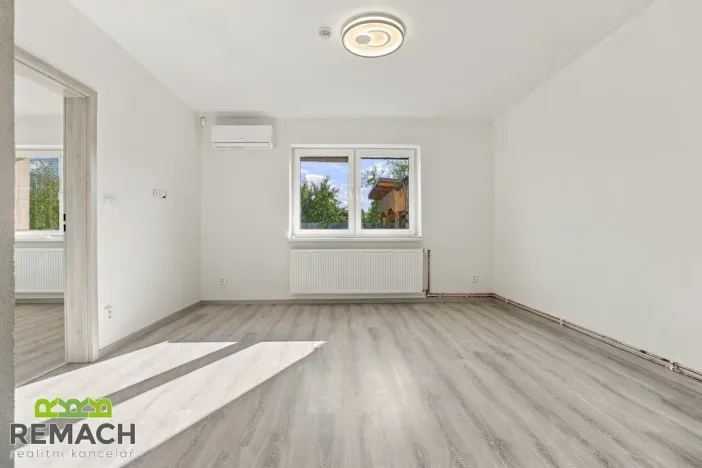 Pronájem bytu 3+1, Hvozdná, K Větřáku, 89 m2