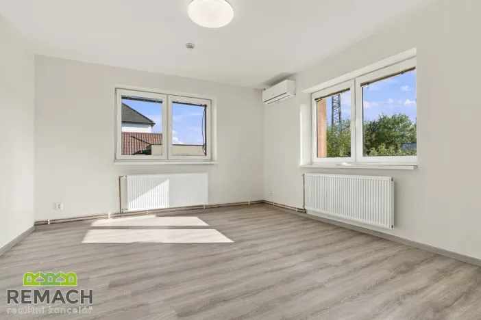 Pronájem bytu 3+1, Hvozdná, K Větřáku, 89 m2