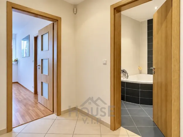 Prodej bytu 2+kk, Praha - Zličín, Tulešická, 59 m2