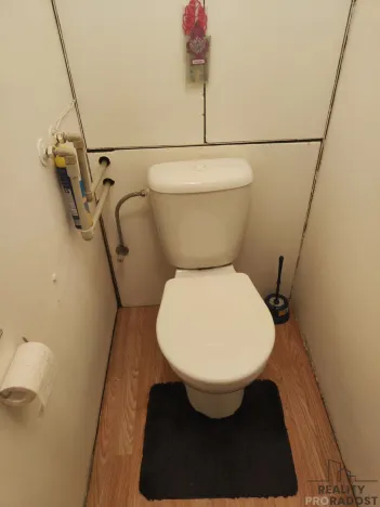 Prodej bytu 2+1, Kadaň, Chomutovská, 51 m2